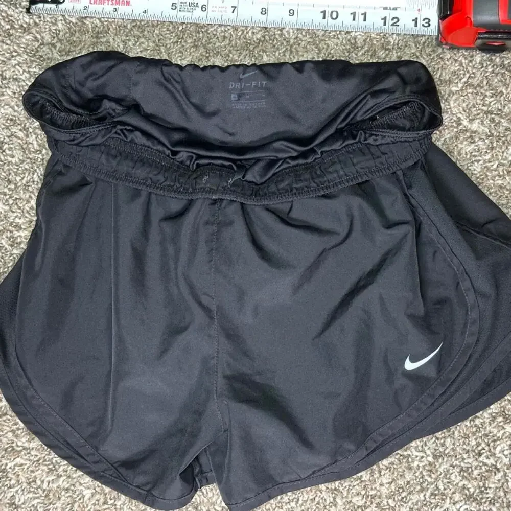 Nike womens black athletic